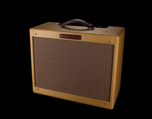 Used Victoria 20112 Tweed Guitar Amp Combo