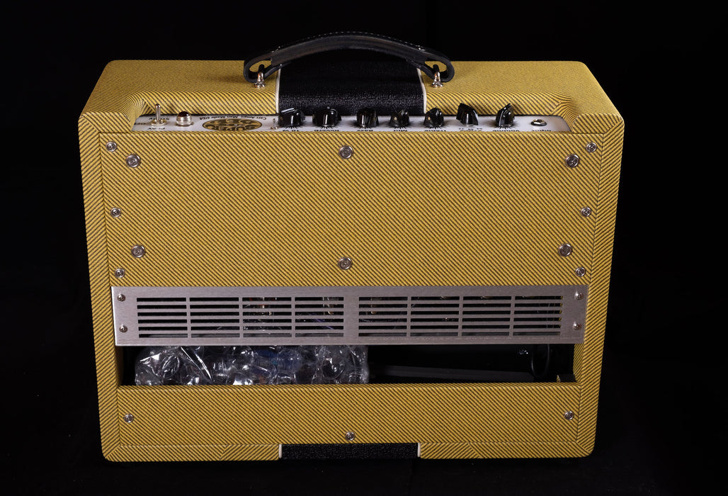 Carr 1x10 Super Bee Tweed with Black Tolex Stripe Combo Tube Guitar Amp