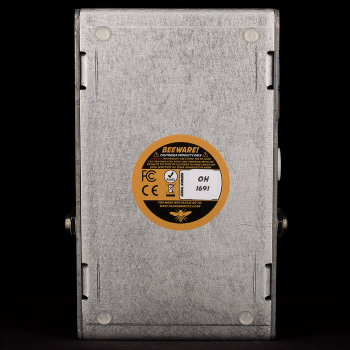 BeetronicsFX Standard Series One Off Octahive Super High Gain Fuzz High Octave