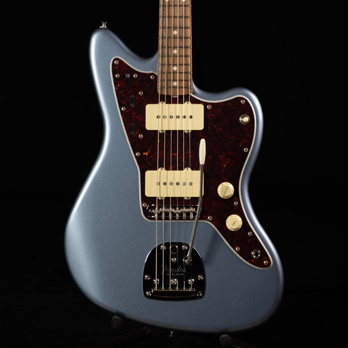 Used Fender Vintera '60s Jazzmaster Ice Blue Metallic