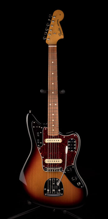 Used Fender Vintera '60s Jaguar 3-Color Sunburst With Gig Bag