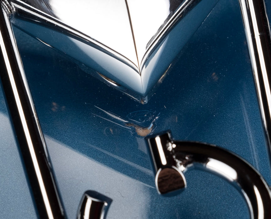 Pre Owned Gretsch Custom Shop Masterbuilt G6134CST Baritone Penguin NOS Lake Placid Blue With OHSC