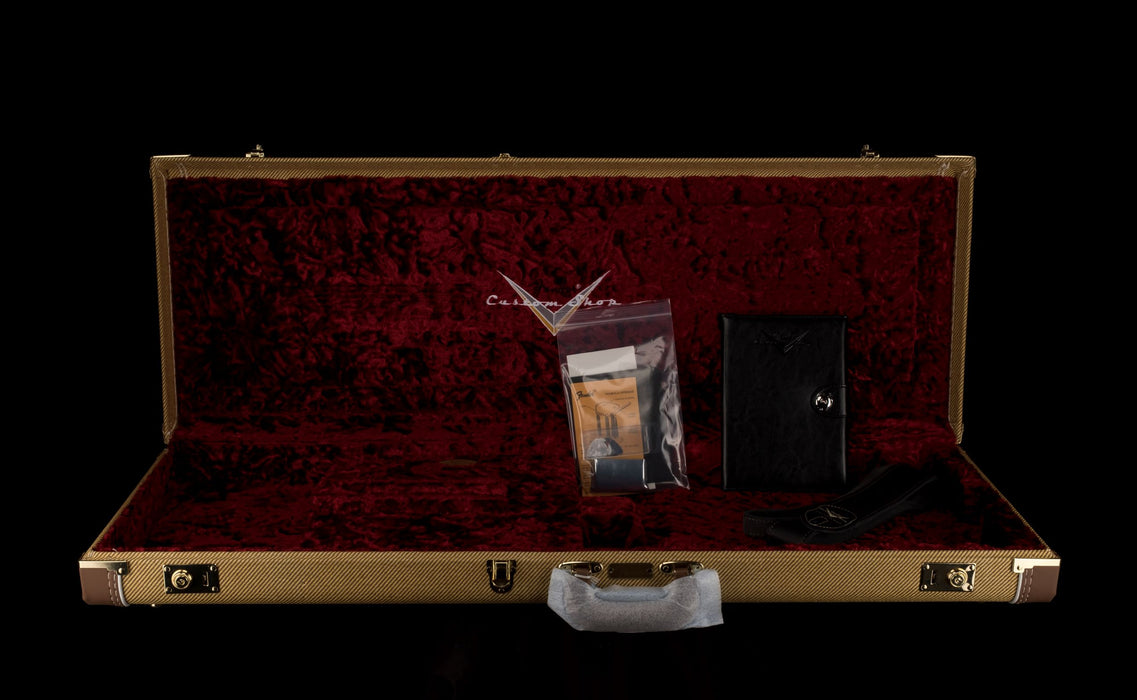 Fender Custom Shop 1956 Stratocaster Relic India Ivory With Case