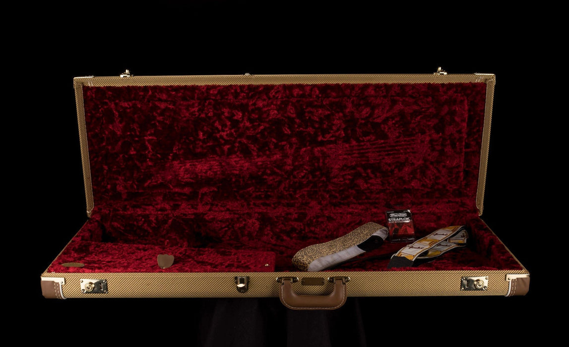 Used Fender Yngwie Malmsteen Stratocaster Vintage White with OHSC