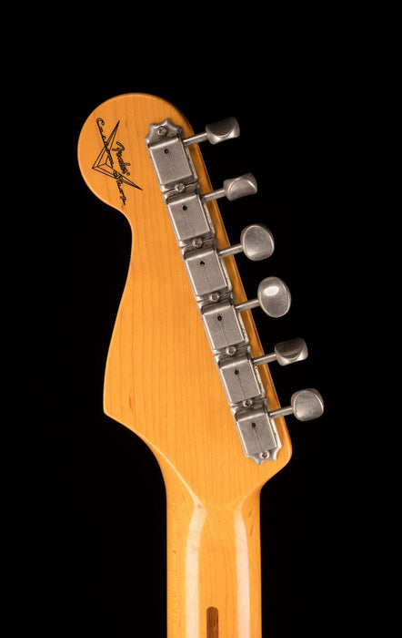 Pre-Owned Fender Custom Shop David Gilmour Stratocaster Relic Black over 3-Tone Sunburst