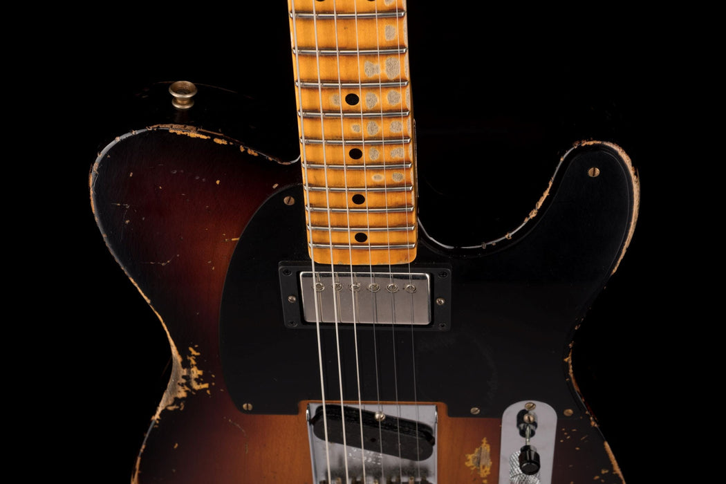 Used Fender Custom Shop Limited Edition 1951 Telecaster HS Heavy Relic Wide Fade 2-Tone Sunburst with OHSC