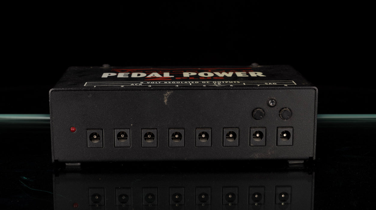 Used Voodoo Lab Pedal Power 2 Plus Power Supply