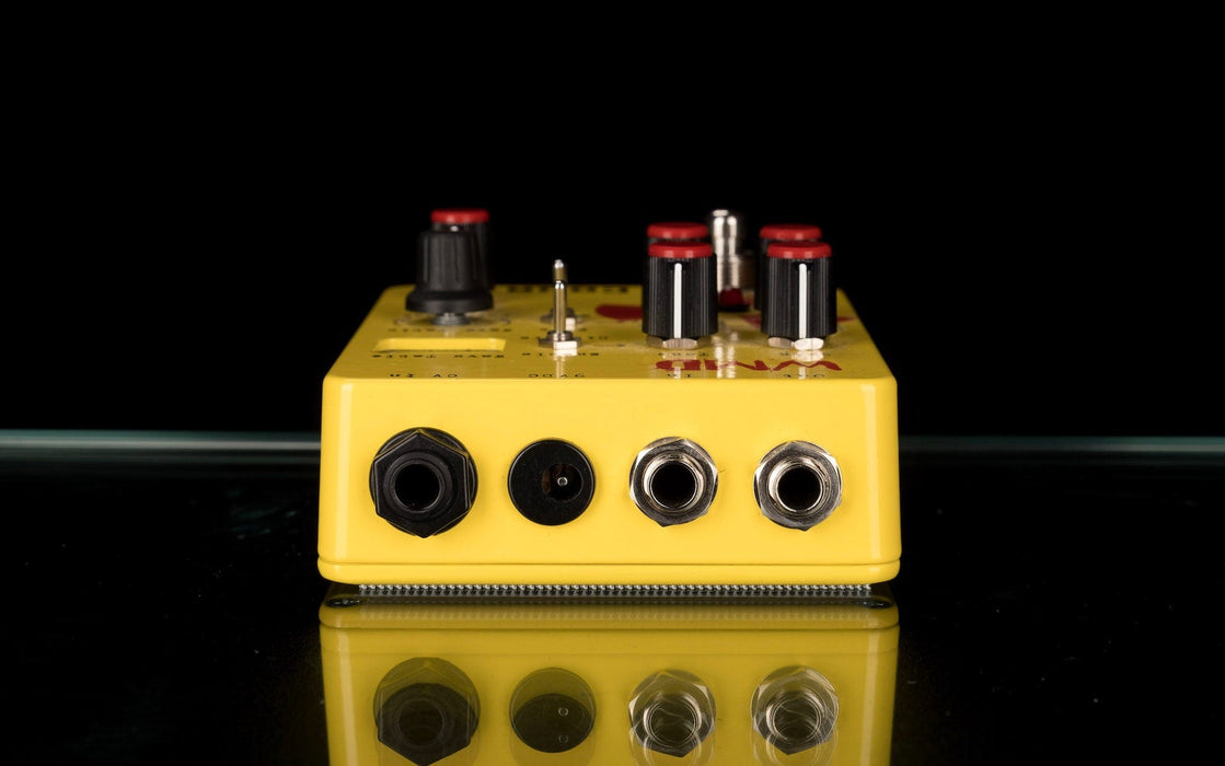 geiger counter pedal Used WMD Geiger Counter Bitcrush/Distortion/Overdrive Pedal — Truetone Music