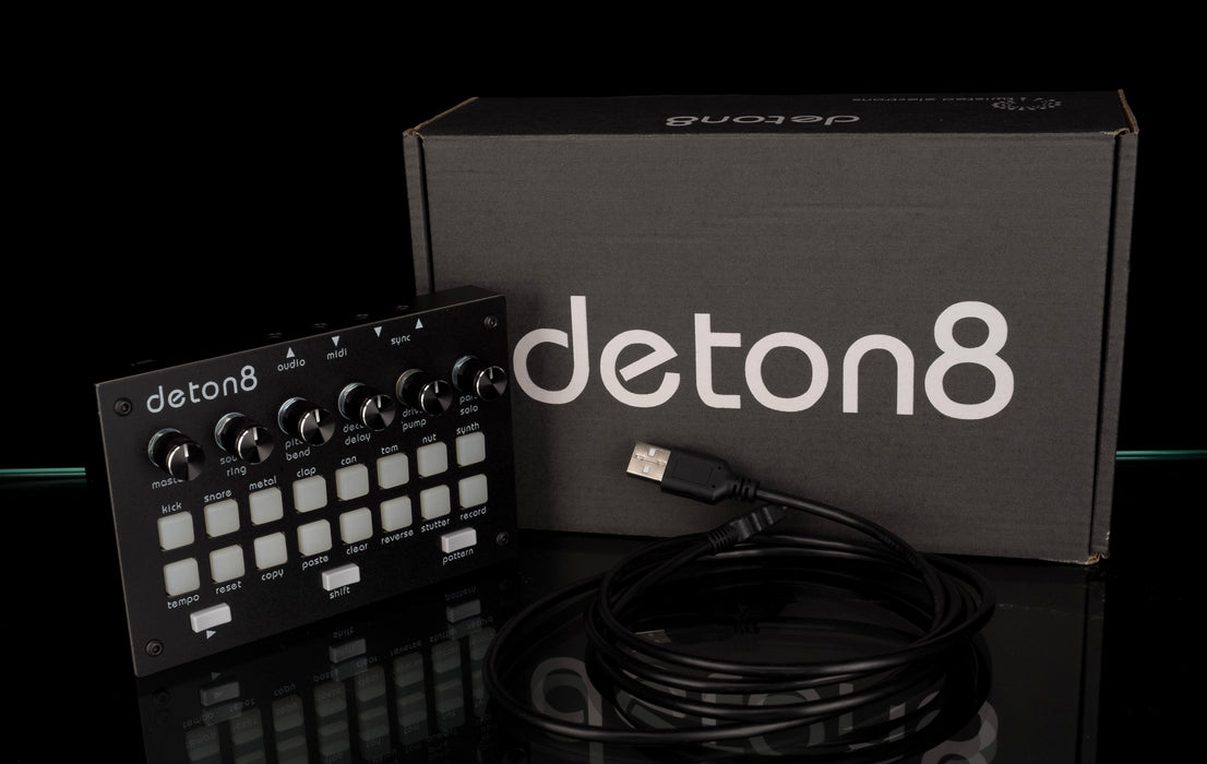 Pre Owned Twisted Electrons Deton8 8-bit Sample Drum Machine Sequencer With Box
