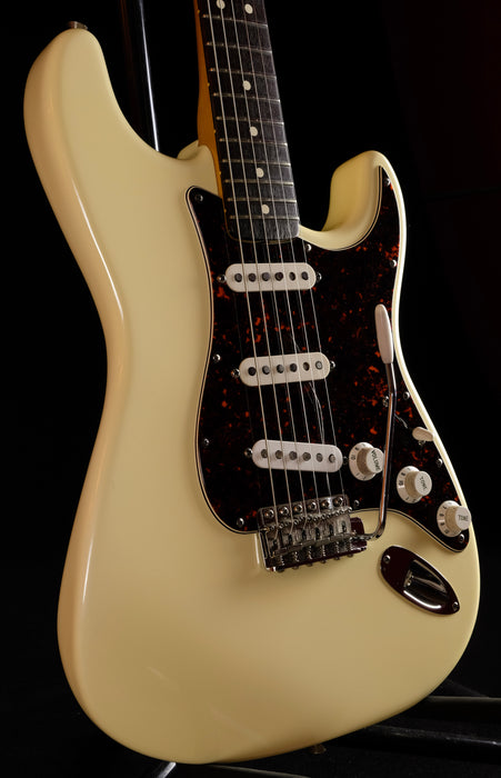 Used 1991 Fender Custom Shop 1969 Reissue Stratocaster Olympic White Electric Guitar With HSC