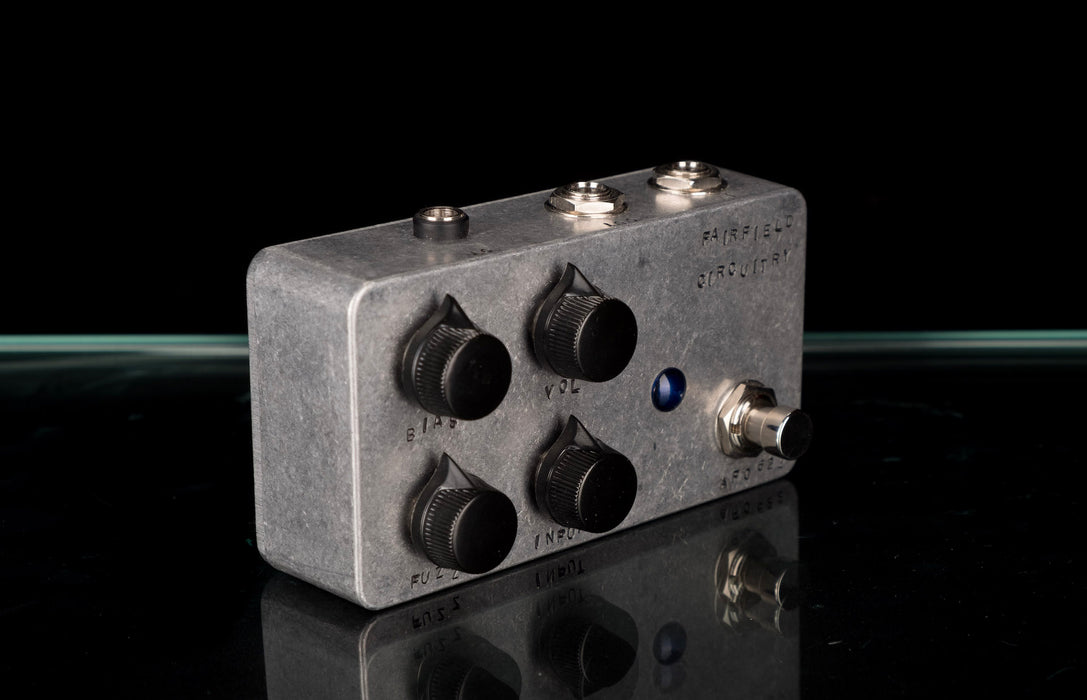 fairfield pedals Fairfield Circuitry AFO 622 ~900 About 900 Fuzz Pedal — Truetone Music