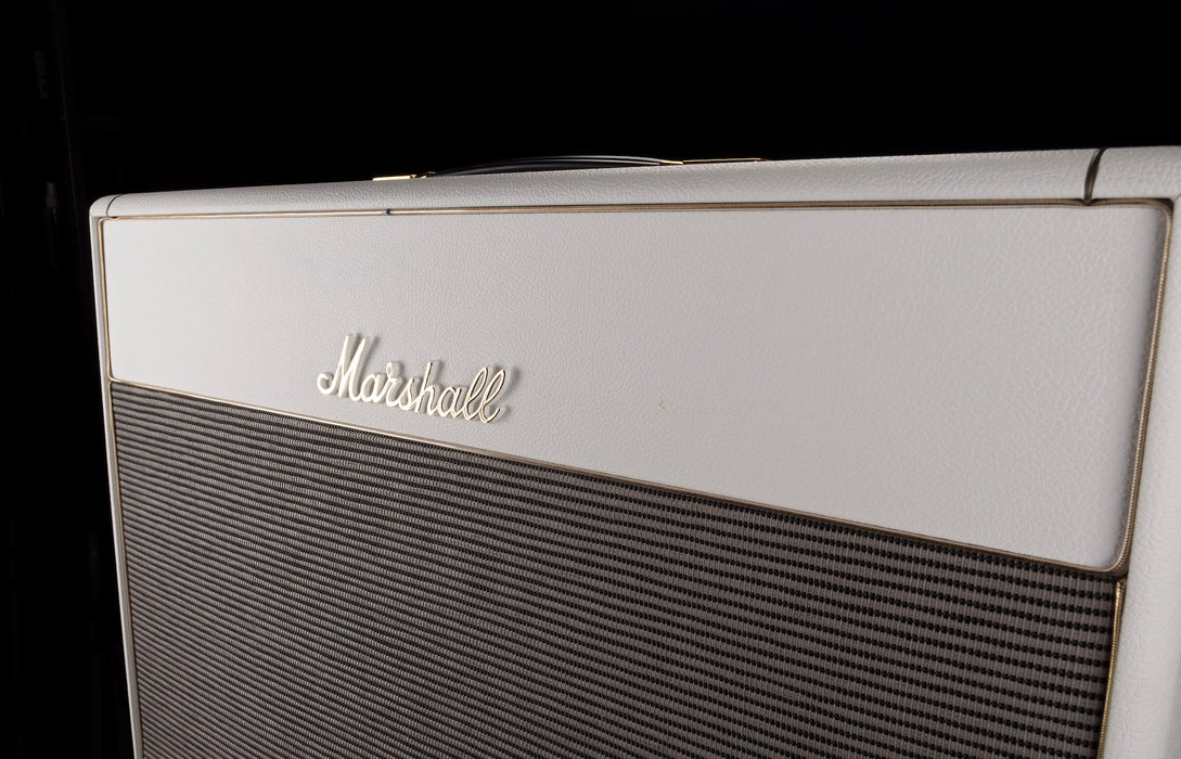 Pre Owned Marshall 212 White Guitar Amp Cabinet.