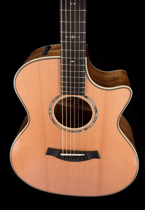Taylor 514ce LTD Blackwood Acoustic Electric Guitar With Case