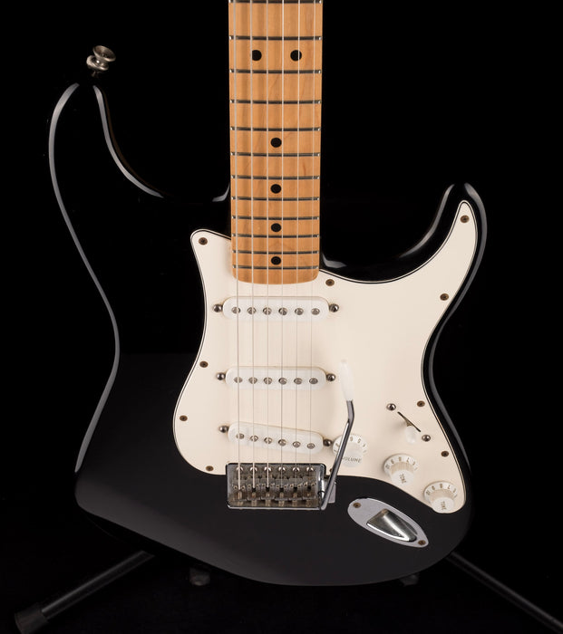 Used 2000 Fender Standard Stratocaster Black Electric Guitar