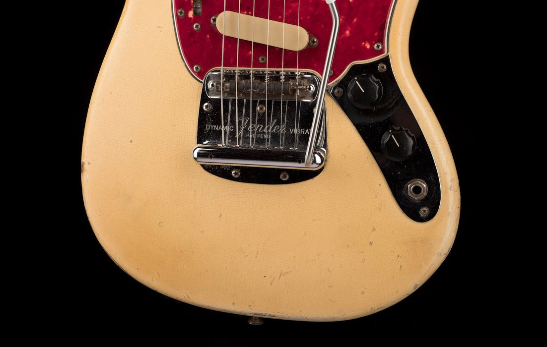 Fender Mustang 1965 – The Guitar Colonel