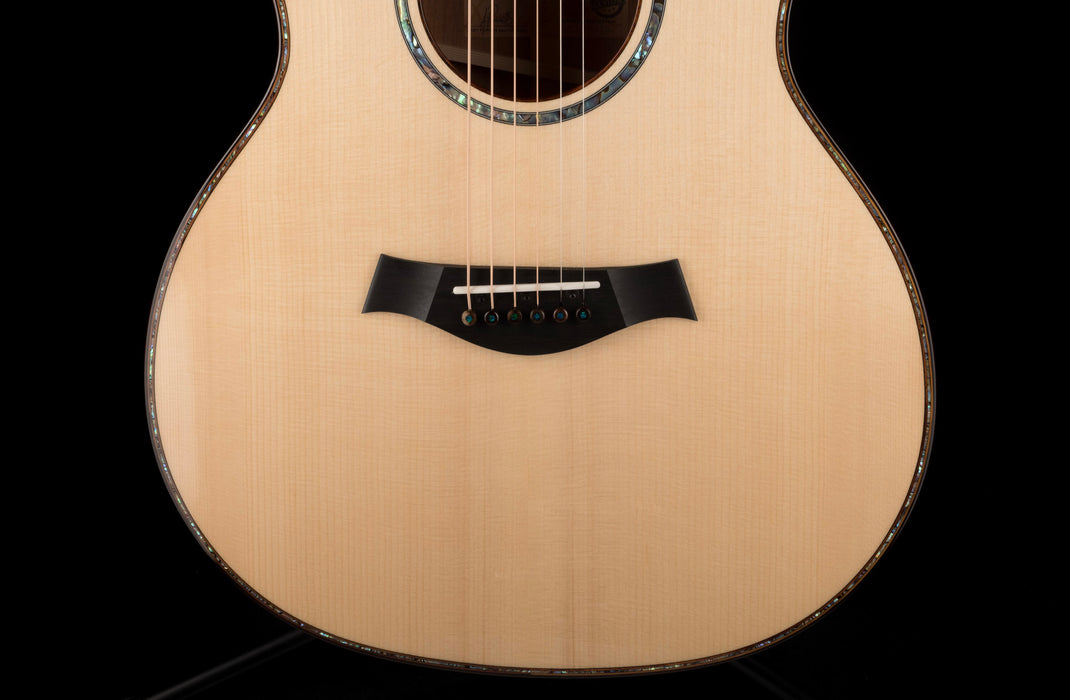 Taylor Custom Grand Auditorium Adirondack Spruce and Cocobolo Natural With Case