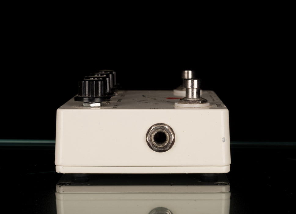 Used Reuss RSH-03 Rowland S. Howard Distortion/Fuzz Guitar Effect Pedal With Box