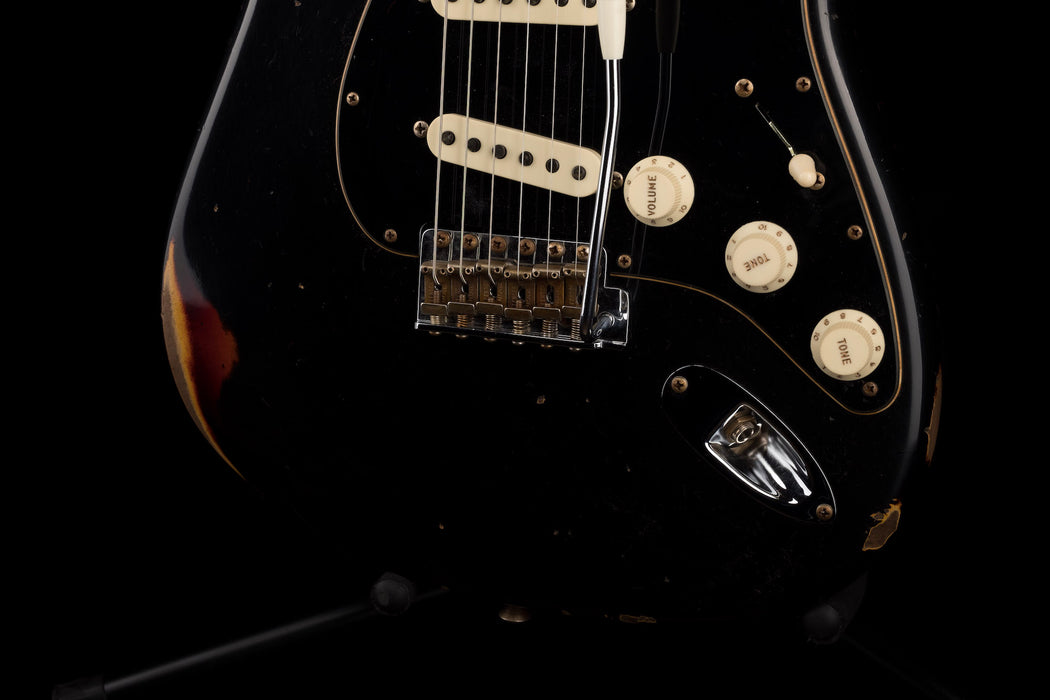 Fender Custom Shop Limited Edition Dual-Mag II Stratocaster Relic Aged Black over 3-Tone Sunburst