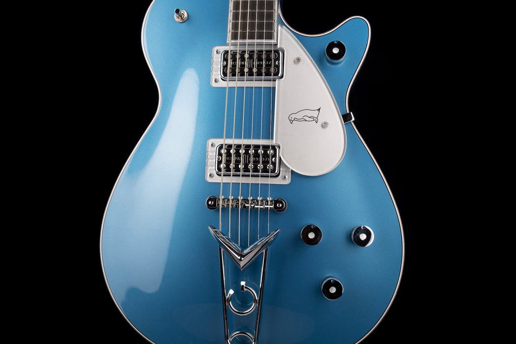 Pre Owned Gretsch Custom Shop Masterbuilt G6134CST Baritone Penguin NOS Lake Placid Blue With OHSC