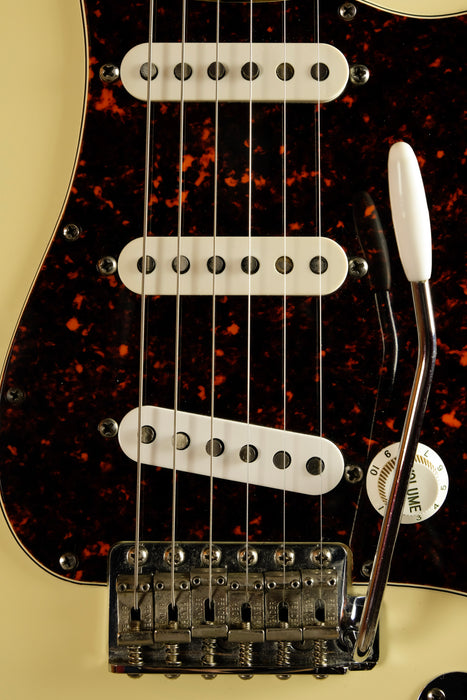 Used 1991 Fender Custom Shop 1969 Reissue Stratocaster Olympic White Electric Guitar With HSC