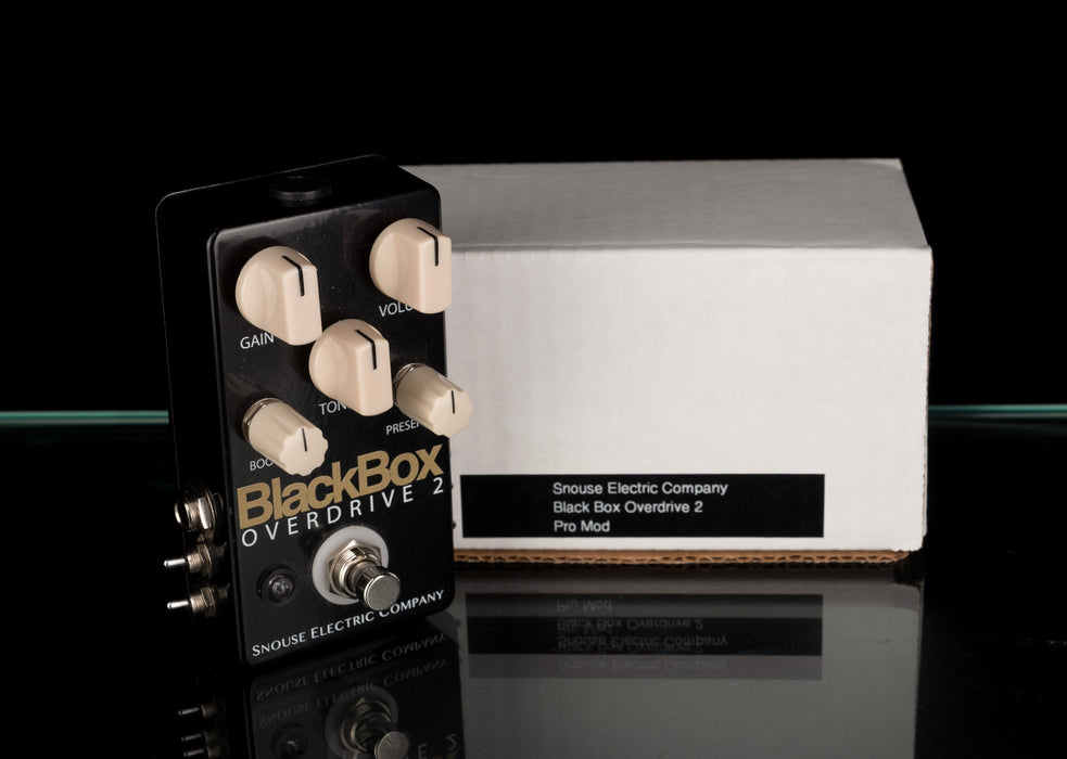 Used Snouse BlackBox Distortion Guitar Effect Pedal With Box