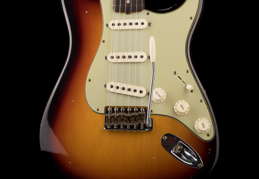Fender Custom Shop Limited Edition '62/'63 Stratocaster Journeyman Relic Faded Aged 3-Tone Sunburst