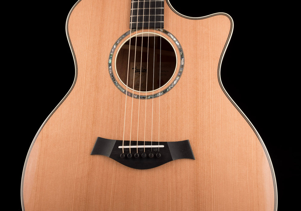 Taylor 514ce LTD Blackwood Acoustic Electric Guitar With Case