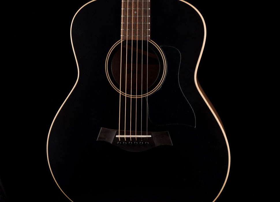 Taylor GTe Blacktop Acoustic Electric Guitar With Aerocase