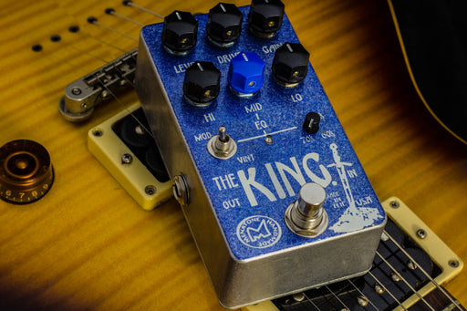 Menatone The King Overdrive Guitar Effect Pedal Small — Truetone Music