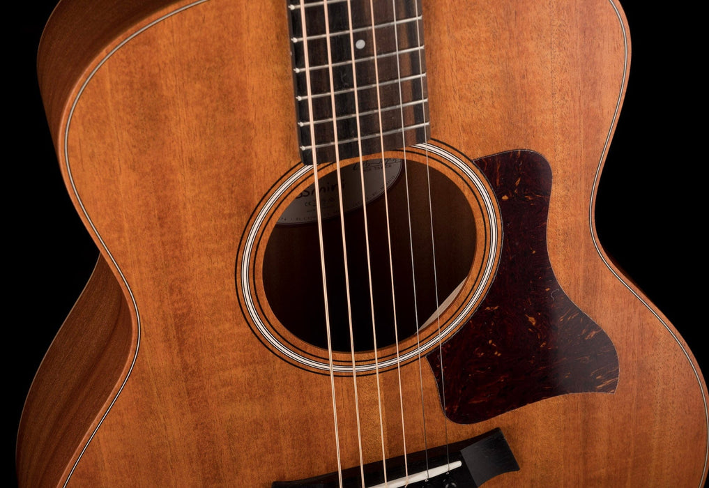 Pre Owned Taylor GS Mini Mahogany With Gig Bag