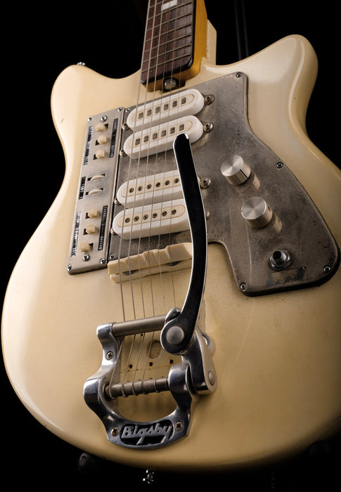 Vintage Guyatone LG-145T Owned by Ry Cooder