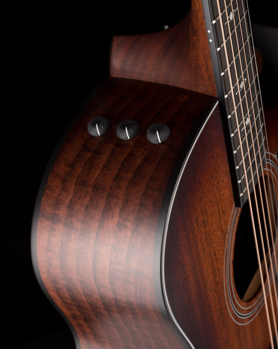 Taylor 326ce Acoustic Electric Guitar With Case