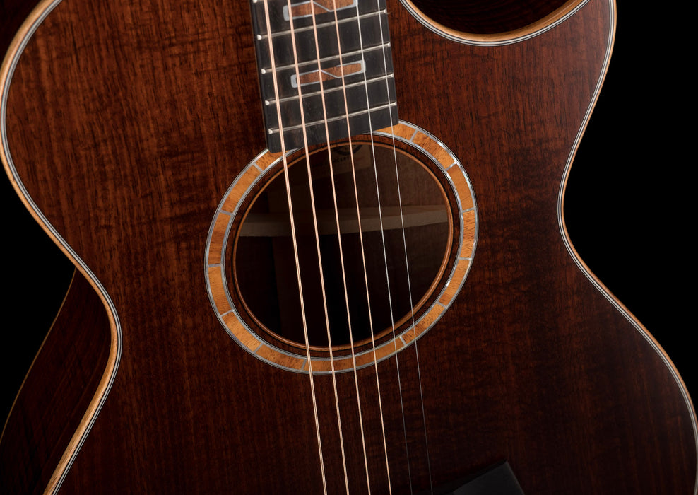 Taylor Custom Grand Concert 12 Fret Figured Blackwood with Case