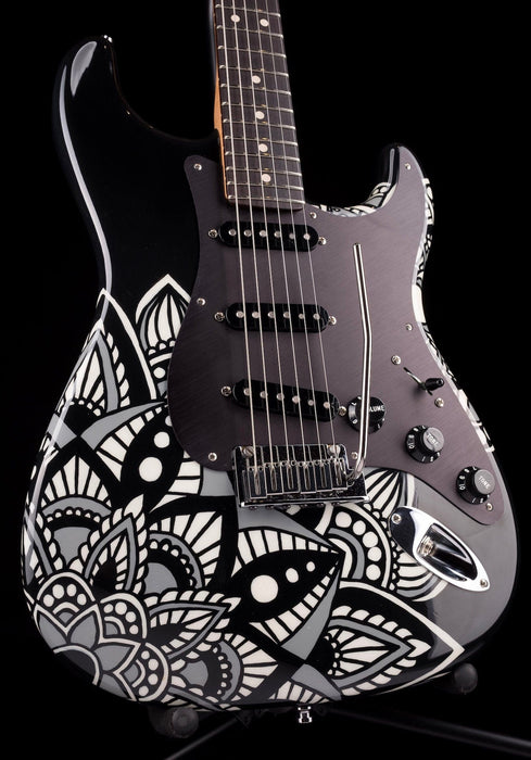 Pre-Owned Fender Custom Shop Masterbuilt Greg Fessler Madison Roy Nightshade Strat Electric Guitar