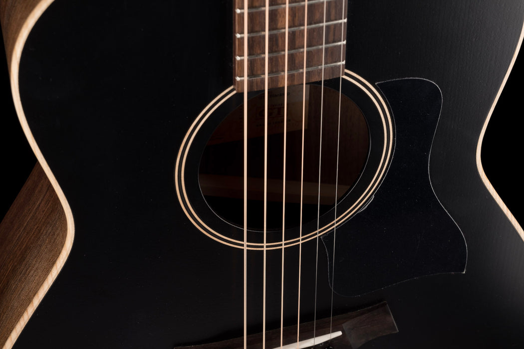 Taylor GTe Blacktop Acoustic Electric Guitar With Aerocase