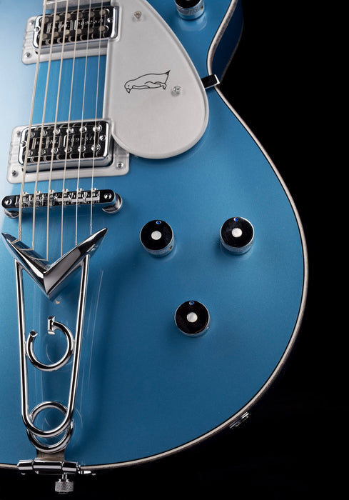Pre Owned Gretsch Custom Shop Masterbuilt G6134CST Baritone Penguin NOS Lake Placid Blue With OHSC
