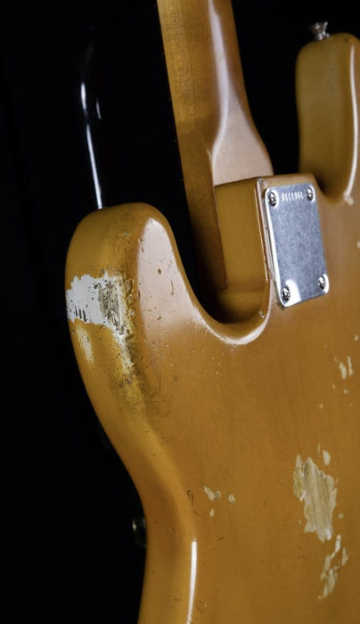 Used Fender Custom Shop Masterbuilt 1963 Precision Bass Heavy Relic Aged Olympic White With Case