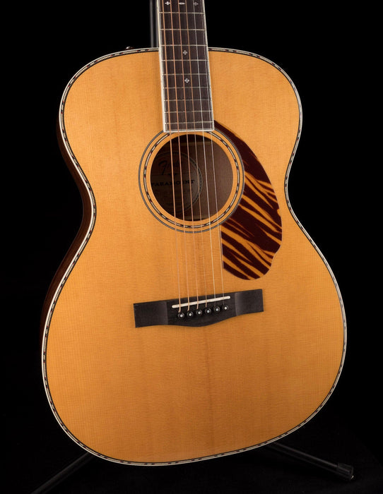 Fender Paramount PO 220E Orchestra Natrual with Case