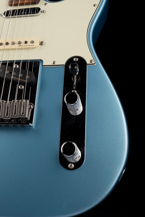 vUsed Fender Player Plus Nashville Telecaster Opal Spark