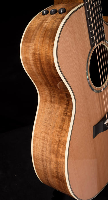 Taylor 514ce LTD Blackwood Acoustic Electric Guitar With Case