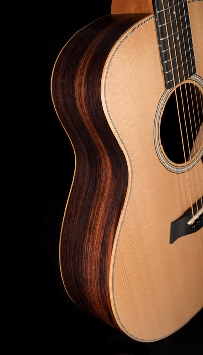 Used Taylor GS Mini Rosewood with Gig Bag