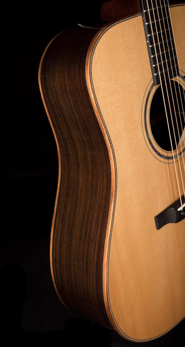 Pre Owned Boucher Bluegrass Goose BG-52 Dreadnaught Gold & Master Grade Pack Natural Acoustic Guitar With Case