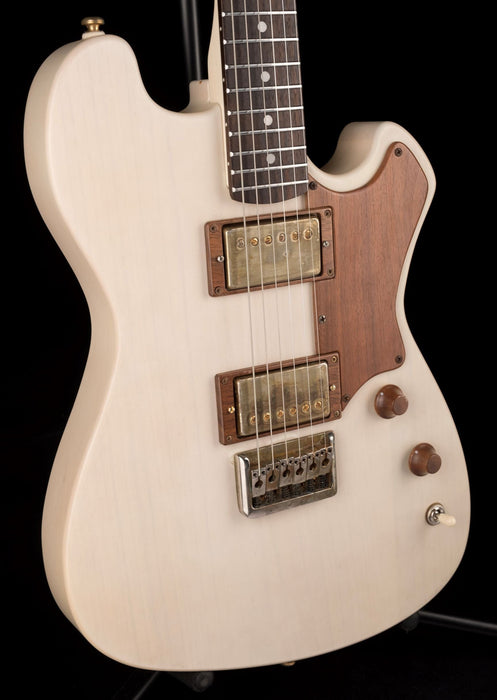 Used Moniker Guitars Texas BBQ 1 of 1 Trans White Electric Guitar with OHSC