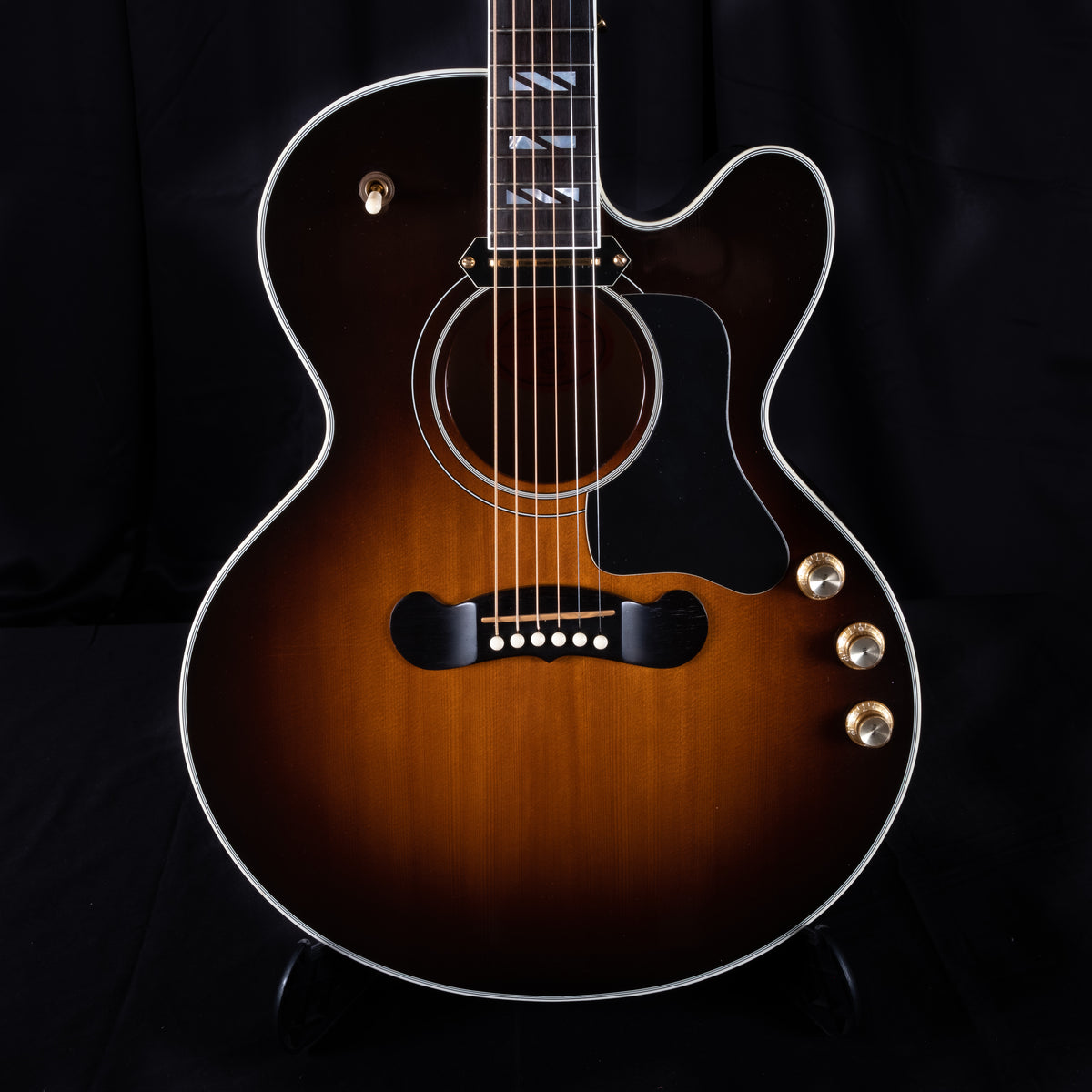 Pre Owned '02 Gibson Montana J-190EC Acoustic Guitar Sunburst with