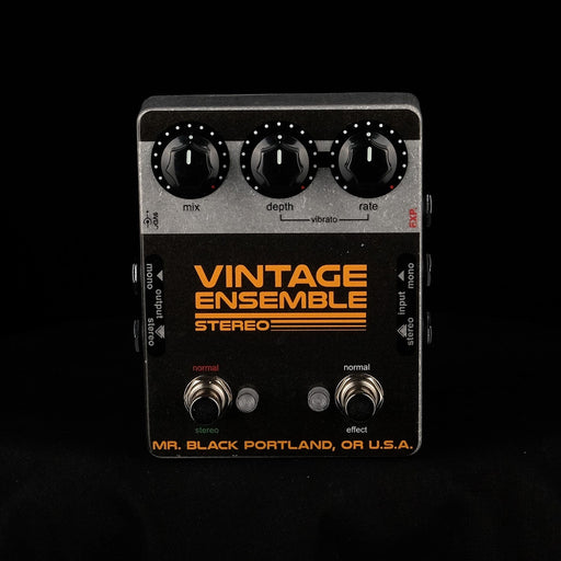 Used Mr. Black Vintage Ensemble Stereo Chorus/Vibrato Guitar Effect Pedal