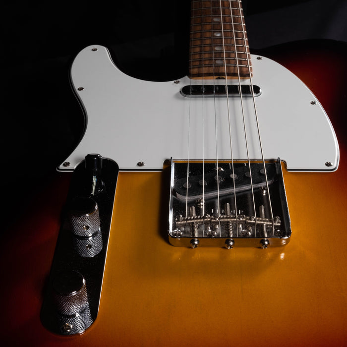 Pre-Owned Fender American Vintage '64 Left-Handed Telecaster - Sunburst With OHSC