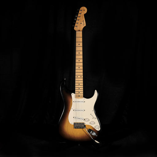 Pre Owned '13 Fender Custom Shop '55 Closet Classic Stratocaster 2 Tone Sunburst C of A OHSC