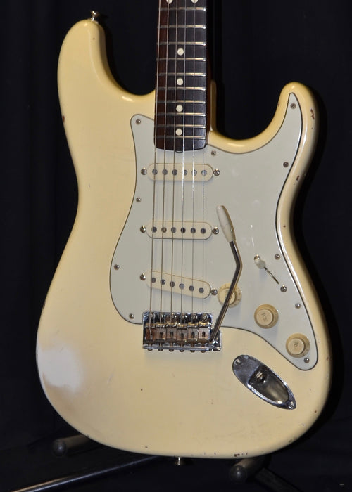 Pre Owned '98 Fender Custom Shop Vince Cunetto Era Relic Stratocaster Olympic White