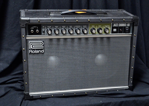 Used Roland JC-40 Jazz Chorus Guitar Amplifier Combo