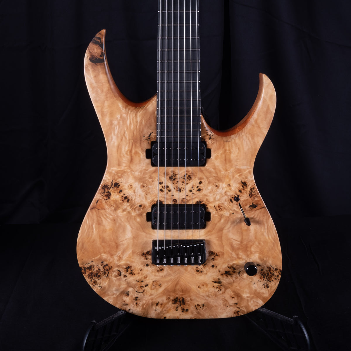 ギター Mayones Duvell Standard 7 Mayones Duvell Elite 7 Natural Finish Eye Poplar Top 7 String